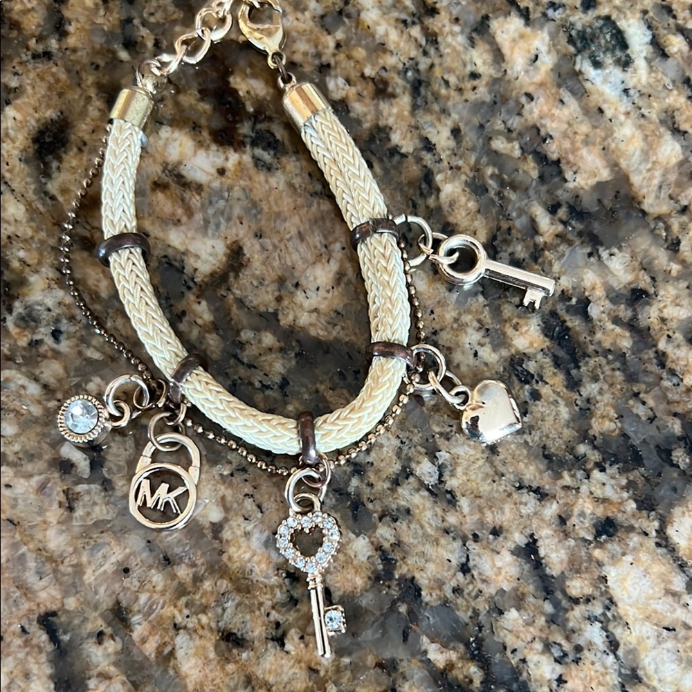 Michael Kors Gold Charm Bracelet with Elegant Design - Picture 6 of 6